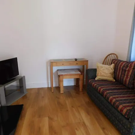 Delightful Bungalow Near & Baltimore Holiday home *